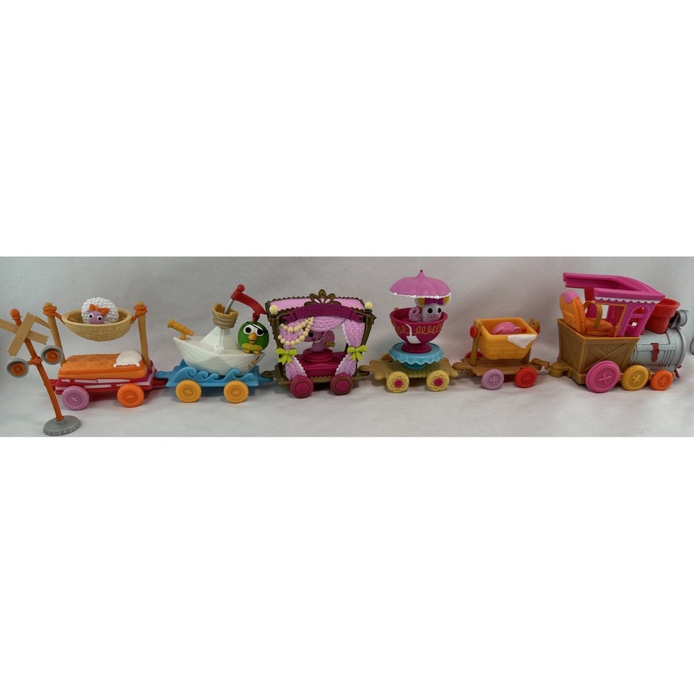 Mini Lalaloopsy Silly Pet Parade Musical Motorized Train Set Near Complete WORKS - Picture 3 of 14